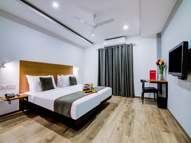 OYO Townhouse 034 Hitech City Road
