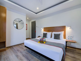 OYO Townhouse 034 Hitech City Road