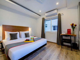 OYO Townhouse 034 Hitech City Road