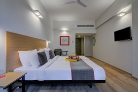 OYO Townhouse 045 Red Hills Hyderabad