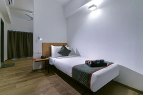 OYO Townhouse 074 Nampally