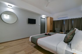 OYO Townhouse 074 Nampally