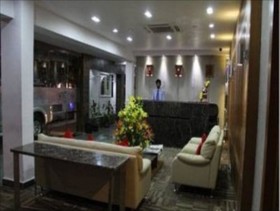 Oyster Airport Hotel