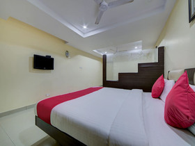 Pradha Grand By FabExpress