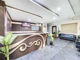 Pradha Grand By FabExpress