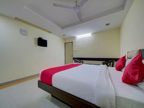 Pradha Grand By FabExpress