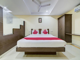 Pradha Grand By FabExpress