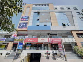 Pradha Grand By FabExpress