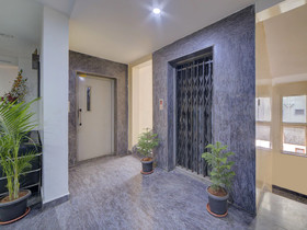 Pradha Grand By FabExpress