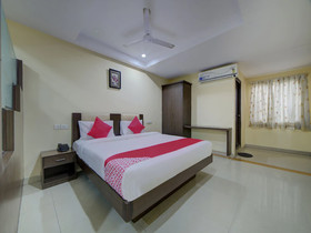 Pradha Grand By FabExpress