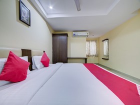 Pradha Grand By FabExpress