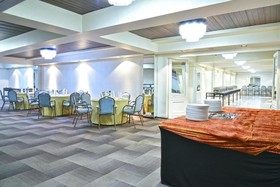 Quality Inn Residency