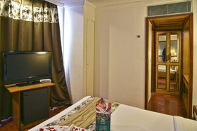 Quality Inn Residency