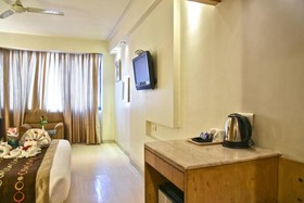 Quality Inn Residency