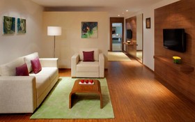 Radisson Blu Plaza Hyderabad Banjara Hills