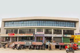 Rainbow Hotel by OYO Rooms