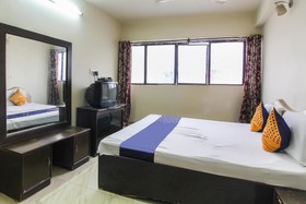 Rainbow Hotel by OYO Rooms
