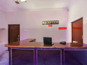Raj Banjara White House by OYO Rooms