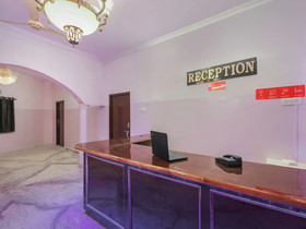 Raj Banjara White House by OYO Rooms
