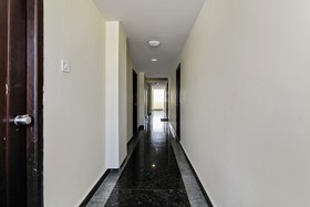 Royal Emirates by OYO Rooms