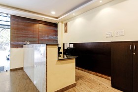 Royal Emirates by OYO Rooms