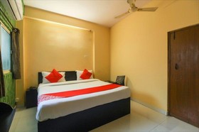R-Residency by OYO Rooms