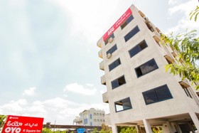R Square Inn by OYO Rooms