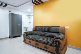 Sa Thirumala Residency by OYO Rooms