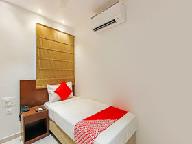 Sesha Grand By OYO Rooms