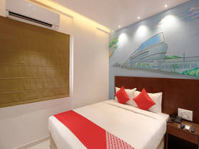 Sesha Grand By OYO Rooms