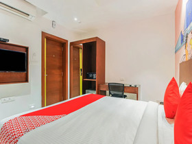 Sesha Grand By OYO Rooms