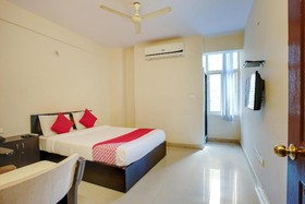 S Grand by OYO Rooms