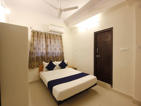 SilverKey Executive Stays 24138 Nallagandla