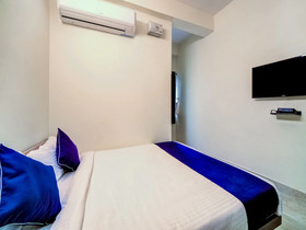 SilverKey Executive Stays 27824 Dharamkar Residency
