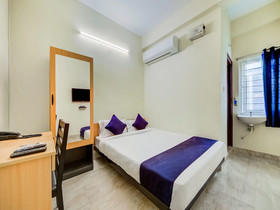 SilverKey Executive Stays 27824 Dharamkar Residency