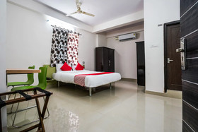 Siri Elite By OYO Rooms