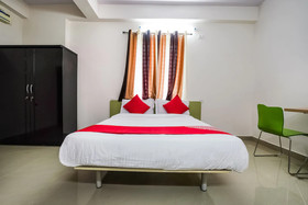 Siri Elite By OYO Rooms