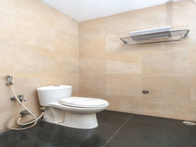 Siri Elite By OYO Rooms