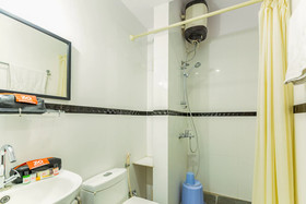 Sravya Compact Residency by ZO Rooms