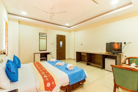 Sravya Compact Residency by ZO Rooms