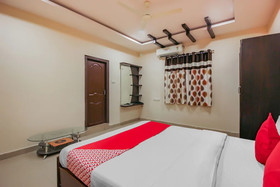 Capital O 18725 Hotel Hillside