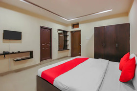 Capital O 18725 Hotel Hillside