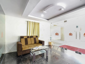 Sri Lakshmi Deluxe By OYO Rooms