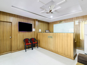 Sri Lakshmi Deluxe By OYO Rooms