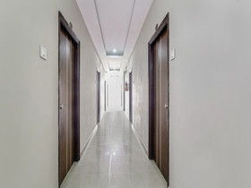 Sri Lakshmi Deluxe By OYO Rooms