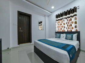Sri Rama Inn By OYO Rooms