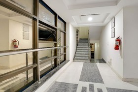 Hotel Sri Simran Park by OYO Rooms