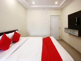 Sri Vinayaka Grand by OYO Rooms