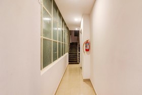 SS Grand by OYO Rooms