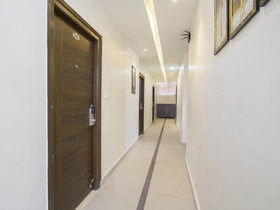 SSR Royal Suites